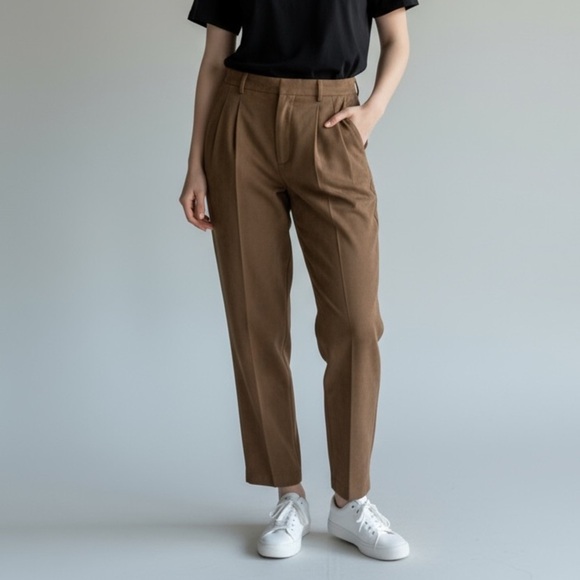 CLICK - SIZE 12 - VINTAGE FAUX SUEDE PANTS - PLEATED FRONT - TAN - B17 - Picture 2 of 9